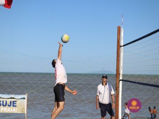 
<a style='margin-left: 5px;' class='btn btn-xs btn-social btn-facebook' href='https://www.facebook.com/sharer/sharer.php?u=https://www.boladovale.com.br/imgs/800-800-90/conteudo/fotos/1377/img3827.jpg' rel='popup' data-width='500' data-height='400'><i class='fa fa-facebook'></i>Compartilhar <span class='hidden-xs'>no Facebook</span>
</a> 
<a class='btn btn-default btn-xs' target='_blank' href='imgs/800-800-90/conteudo/fotos/1377/img3827.jpg'>
<span class='glyphicon glyphicon-cloud-download'></span> Salvar
</a> 
<span></span>