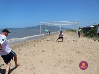 
<a style='margin-left: 5px;' class='btn btn-xs btn-social btn-facebook' href='https://www.facebook.com/sharer/sharer.php?u=https://www.boladovale.com.br/imgs/800-800-90/conteudo/fotos/1378/img3479.jpg' rel='popup' data-width='500' data-height='400'><i class='fa fa-facebook'></i>Compartilhar <span class='hidden-xs'>no Facebook</span>
</a> 
<a class='btn btn-default btn-xs' target='_blank' href='imgs/800-800-90/conteudo/fotos/1378/img3479.jpg'>
<span class='glyphicon glyphicon-cloud-download'></span> Salvar
</a> 
<span></span>