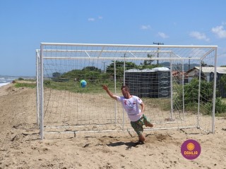 
<a style='margin-left: 5px;' class='btn btn-xs btn-social btn-facebook' href='https://www.facebook.com/sharer/sharer.php?u=https://www.boladovale.com.br/imgs/800-800-90/conteudo/fotos/1378/img3516.jpg' rel='popup' data-width='500' data-height='400'><i class='fa fa-facebook'></i>Compartilhar <span class='hidden-xs'>no Facebook</span>
</a> 
<a class='btn btn-default btn-xs' target='_blank' href='imgs/800-800-90/conteudo/fotos/1378/img3516.jpg'>
<span class='glyphicon glyphicon-cloud-download'></span> Salvar
</a> 
<span></span>
