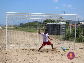 
<a style='margin-left: 5px;' class='btn btn-xs btn-social btn-facebook' href='https://www.facebook.com/sharer/sharer.php?u=https://www.boladovale.com.br/imgs/800-800-90/conteudo/fotos/1378/img3531.jpg' rel='popup' data-width='500' data-height='400'><i class='fa fa-facebook'></i>Compartilhar <span class='hidden-xs'>no Facebook</span>
</a> 
<a class='btn btn-default btn-xs' target='_blank' href='imgs/800-800-90/conteudo/fotos/1378/img3531.jpg'>
<span class='glyphicon glyphicon-cloud-download'></span> Salvar
</a> 
<span></span>