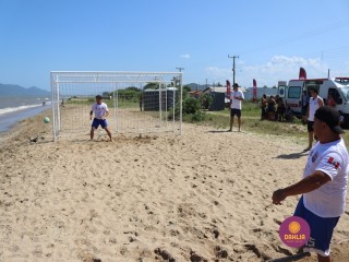 
<a style='margin-left: 5px;' class='btn btn-xs btn-social btn-facebook' href='https://www.facebook.com/sharer/sharer.php?u=https://www.boladovale.com.br/imgs/800-800-90/conteudo/fotos/1378/img3633.jpg' rel='popup' data-width='500' data-height='400'><i class='fa fa-facebook'></i>Compartilhar <span class='hidden-xs'>no Facebook</span>
</a> 
<a class='btn btn-default btn-xs' target='_blank' href='imgs/800-800-90/conteudo/fotos/1378/img3633.jpg'>
<span class='glyphicon glyphicon-cloud-download'></span> Salvar
</a> 
<span></span>