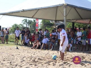 
<a style='margin-left: 5px;' class='btn btn-xs btn-social btn-facebook' href='https://www.facebook.com/sharer/sharer.php?u=https://www.boladovale.com.br/imgs/800-800-90/conteudo/fotos/1378/img3749.jpg' rel='popup' data-width='500' data-height='400'><i class='fa fa-facebook'></i>Compartilhar <span class='hidden-xs'>no Facebook</span>
</a> 
<a class='btn btn-default btn-xs' target='_blank' href='imgs/800-800-90/conteudo/fotos/1378/img3749.jpg'>
<span class='glyphicon glyphicon-cloud-download'></span> Salvar
</a> 
<span></span>
