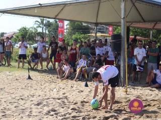
<a style='margin-left: 5px;' class='btn btn-xs btn-social btn-facebook' href='https://www.facebook.com/sharer/sharer.php?u=https://www.boladovale.com.br/imgs/800-800-90/conteudo/fotos/1378/img3798.jpg' rel='popup' data-width='500' data-height='400'><i class='fa fa-facebook'></i>Compartilhar <span class='hidden-xs'>no Facebook</span>
</a> 
<a class='btn btn-default btn-xs' target='_blank' href='imgs/800-800-90/conteudo/fotos/1378/img3798.jpg'>
<span class='glyphicon glyphicon-cloud-download'></span> Salvar
</a> 
<span></span>