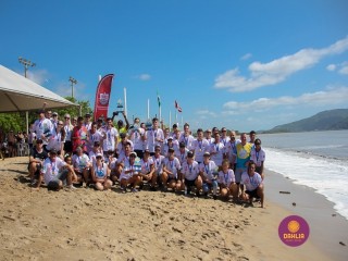 
<a style='margin-left: 5px;' class='btn btn-xs btn-social btn-facebook' href='https://www.facebook.com/sharer/sharer.php?u=https://www.boladovale.com.br/imgs/800-800-90/conteudo/fotos/1379/img1847.jpg' rel='popup' data-width='500' data-height='400'><i class='fa fa-facebook'></i>Compartilhar <span class='hidden-xs'>no Facebook</span>
</a> 
<a class='btn btn-default btn-xs' target='_blank' href='imgs/800-800-90/conteudo/fotos/1379/img1847.jpg'>
<span class='glyphicon glyphicon-cloud-download'></span> Salvar
</a> 
<span></span>