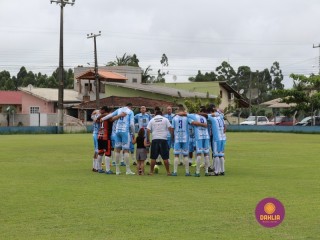
<a style='margin-left: 5px;' class='btn btn-xs btn-social btn-facebook' href='https://www.facebook.com/sharer/sharer.php?u=https://www.boladovale.com.br/imgs/800-800-90/conteudo/fotos/1380/img3878.jpg' rel='popup' data-width='500' data-height='400'><i class='fa fa-facebook'></i>Compartilhar <span class='hidden-xs'>no Facebook</span>
</a> 
<a class='btn btn-default btn-xs' target='_blank' href='imgs/800-800-90/conteudo/fotos/1380/img3878.jpg'>
<span class='glyphicon glyphicon-cloud-download'></span> Salvar
</a> 
<span></span>