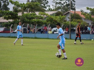 
<a style='margin-left: 5px;' class='btn btn-xs btn-social btn-facebook' href='https://www.facebook.com/sharer/sharer.php?u=https://www.boladovale.com.br/imgs/800-800-90/conteudo/fotos/1380/img3884.jpg' rel='popup' data-width='500' data-height='400'><i class='fa fa-facebook'></i>Compartilhar <span class='hidden-xs'>no Facebook</span>
</a> 
<a class='btn btn-default btn-xs' target='_blank' href='imgs/800-800-90/conteudo/fotos/1380/img3884.jpg'>
<span class='glyphicon glyphicon-cloud-download'></span> Salvar
</a> 
<span></span>