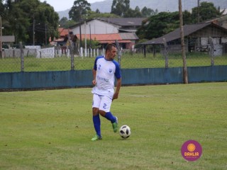 
<a style='margin-left: 5px;' class='btn btn-xs btn-social btn-facebook' href='https://www.facebook.com/sharer/sharer.php?u=https://www.boladovale.com.br/imgs/800-800-90/conteudo/fotos/1380/img3902.jpg' rel='popup' data-width='500' data-height='400'><i class='fa fa-facebook'></i>Compartilhar <span class='hidden-xs'>no Facebook</span>
</a> 
<a class='btn btn-default btn-xs' target='_blank' href='imgs/800-800-90/conteudo/fotos/1380/img3902.jpg'>
<span class='glyphicon glyphicon-cloud-download'></span> Salvar
</a> 
<span></span>