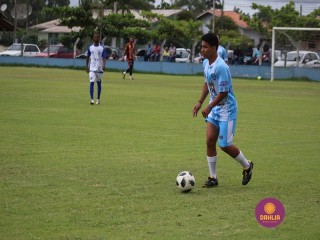 
<a style='margin-left: 5px;' class='btn btn-xs btn-social btn-facebook' href='https://www.facebook.com/sharer/sharer.php?u=https://www.boladovale.com.br/imgs/800-800-90/conteudo/fotos/1380/img3913.jpg' rel='popup' data-width='500' data-height='400'><i class='fa fa-facebook'></i>Compartilhar <span class='hidden-xs'>no Facebook</span>
</a> 
<a class='btn btn-default btn-xs' target='_blank' href='imgs/800-800-90/conteudo/fotos/1380/img3913.jpg'>
<span class='glyphicon glyphicon-cloud-download'></span> Salvar
</a> 
<span></span>