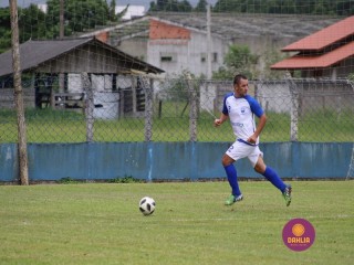 
<a style='margin-left: 5px;' class='btn btn-xs btn-social btn-facebook' href='https://www.facebook.com/sharer/sharer.php?u=https://www.boladovale.com.br/imgs/800-800-90/conteudo/fotos/1380/img3936.jpg' rel='popup' data-width='500' data-height='400'><i class='fa fa-facebook'></i>Compartilhar <span class='hidden-xs'>no Facebook</span>
</a> 
<a class='btn btn-default btn-xs' target='_blank' href='imgs/800-800-90/conteudo/fotos/1380/img3936.jpg'>
<span class='glyphicon glyphicon-cloud-download'></span> Salvar
</a> 
<span></span>