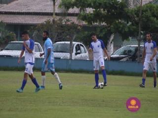 
<a style='margin-left: 5px;' class='btn btn-xs btn-social btn-facebook' href='https://www.facebook.com/sharer/sharer.php?u=https://www.boladovale.com.br/imgs/800-800-90/conteudo/fotos/1380/img3966.jpg' rel='popup' data-width='500' data-height='400'><i class='fa fa-facebook'></i>Compartilhar <span class='hidden-xs'>no Facebook</span>
</a> 
<a class='btn btn-default btn-xs' target='_blank' href='imgs/800-800-90/conteudo/fotos/1380/img3966.jpg'>
<span class='glyphicon glyphicon-cloud-download'></span> Salvar
</a> 
<span></span>
