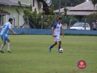 
<a style='margin-left: 5px;' class='btn btn-xs btn-social btn-facebook' href='https://www.facebook.com/sharer/sharer.php?u=https://www.boladovale.com.br/imgs/800-800-90/conteudo/fotos/1380/img4036.jpg' rel='popup' data-width='500' data-height='400'><i class='fa fa-facebook'></i>Compartilhar <span class='hidden-xs'>no Facebook</span>
</a> 
<a class='btn btn-default btn-xs' target='_blank' href='imgs/800-800-90/conteudo/fotos/1380/img4036.jpg'>
<span class='glyphicon glyphicon-cloud-download'></span> Salvar
</a> 
<span></span>