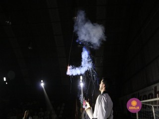 
<a style='margin-left: 5px;' class='btn btn-xs btn-social btn-facebook' href='https://www.facebook.com/sharer/sharer.php?u=https://www.boladovale.com.br/imgs/800-800-90/conteudo/fotos/1381/img4366.jpg' rel='popup' data-width='500' data-height='400'><i class='fa fa-facebook'></i>Compartilhar <span class='hidden-xs'>no Facebook</span>
</a> 
<a class='btn btn-default btn-xs' target='_blank' href='imgs/800-800-90/conteudo/fotos/1381/img4366.jpg'>
<span class='glyphicon glyphicon-cloud-download'></span> Salvar
</a> 
<span></span>