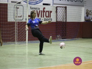 
<a style='margin-left: 5px;' class='btn btn-xs btn-social btn-facebook' href='https://www.facebook.com/sharer/sharer.php?u=https://www.boladovale.com.br/imgs/800-800-90/conteudo/fotos/1382/img4486.jpg' rel='popup' data-width='500' data-height='400'><i class='fa fa-facebook'></i>Compartilhar <span class='hidden-xs'>no Facebook</span>
</a> 
<a class='btn btn-default btn-xs' target='_blank' href='imgs/800-800-90/conteudo/fotos/1382/img4486.jpg'>
<span class='glyphicon glyphicon-cloud-download'></span> Salvar
</a> 
<span></span>