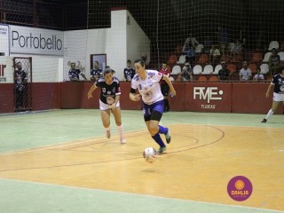 
<a style='margin-left: 5px;' class='btn btn-xs btn-social btn-facebook' href='https://www.facebook.com/sharer/sharer.php?u=https://www.boladovale.com.br/imgs/800-800-90/conteudo/fotos/1384/img4683.jpg' rel='popup' data-width='500' data-height='400'><i class='fa fa-facebook'></i>Compartilhar <span class='hidden-xs'>no Facebook</span>
</a> 
<a class='btn btn-default btn-xs' target='_blank' href='imgs/800-800-90/conteudo/fotos/1384/img4683.jpg'>
<span class='glyphicon glyphicon-cloud-download'></span> Salvar
</a> 
<span></span>