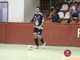 
<a style='margin-left: 5px;' class='btn btn-xs btn-social btn-facebook' href='https://www.facebook.com/sharer/sharer.php?u=https://www.boladovale.com.br/imgs/800-800-90/conteudo/fotos/1385/img4808.jpg' rel='popup' data-width='500' data-height='400'><i class='fa fa-facebook'></i>Compartilhar <span class='hidden-xs'>no Facebook</span>
</a> 
<a class='btn btn-default btn-xs' target='_blank' href='imgs/800-800-90/conteudo/fotos/1385/img4808.jpg'>
<span class='glyphicon glyphicon-cloud-download'></span> Salvar
</a> 
<span></span>