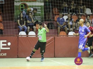 
<a style='margin-left: 5px;' class='btn btn-xs btn-social btn-facebook' href='https://www.facebook.com/sharer/sharer.php?u=https://www.boladovale.com.br/imgs/800-800-90/conteudo/fotos/1385/img4887.jpg' rel='popup' data-width='500' data-height='400'><i class='fa fa-facebook'></i>Compartilhar <span class='hidden-xs'>no Facebook</span>
</a> 
<a class='btn btn-default btn-xs' target='_blank' href='imgs/800-800-90/conteudo/fotos/1385/img4887.jpg'>
<span class='glyphicon glyphicon-cloud-download'></span> Salvar
</a> 
<span></span>