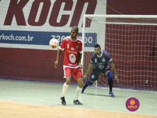 
<a style='margin-left: 5px;' class='btn btn-xs btn-social btn-facebook' href='https://www.facebook.com/sharer/sharer.php?u=https://www.boladovale.com.br/imgs/800-800-90/conteudo/fotos/1385/img4955.jpg' rel='popup' data-width='500' data-height='400'><i class='fa fa-facebook'></i>Compartilhar <span class='hidden-xs'>no Facebook</span>
</a> 
<a class='btn btn-default btn-xs' target='_blank' href='imgs/800-800-90/conteudo/fotos/1385/img4955.jpg'>
<span class='glyphicon glyphicon-cloud-download'></span> Salvar
</a> 
<span></span>