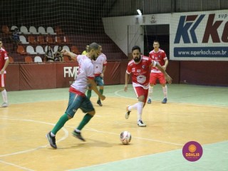 
<a style='margin-left: 5px;' class='btn btn-xs btn-social btn-facebook' href='https://www.facebook.com/sharer/sharer.php?u=https://www.boladovale.com.br/imgs/800-800-90/conteudo/fotos/1385/img4957.jpg' rel='popup' data-width='500' data-height='400'><i class='fa fa-facebook'></i>Compartilhar <span class='hidden-xs'>no Facebook</span>
</a> 
<a class='btn btn-default btn-xs' target='_blank' href='imgs/800-800-90/conteudo/fotos/1385/img4957.jpg'>
<span class='glyphicon glyphicon-cloud-download'></span> Salvar
</a> 
<span></span>