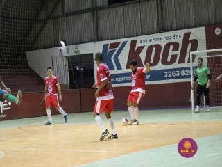 
<a style='margin-left: 5px;' class='btn btn-xs btn-social btn-facebook' href='https://www.facebook.com/sharer/sharer.php?u=https://www.boladovale.com.br/imgs/800-800-90/conteudo/fotos/1385/img4972.jpg' rel='popup' data-width='500' data-height='400'><i class='fa fa-facebook'></i>Compartilhar <span class='hidden-xs'>no Facebook</span>
</a> 
<a class='btn btn-default btn-xs' target='_blank' href='imgs/800-800-90/conteudo/fotos/1385/img4972.jpg'>
<span class='glyphicon glyphicon-cloud-download'></span> Salvar
</a> 
<span></span>