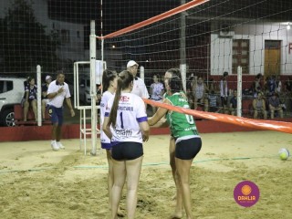 
<a style='margin-left: 5px;' class='btn btn-xs btn-social btn-facebook' href='https://www.facebook.com/sharer/sharer.php?u=https://www.boladovale.com.br/imgs/800-800-90/conteudo/fotos/1386/img4758.jpg' rel='popup' data-width='500' data-height='400'><i class='fa fa-facebook'></i>Compartilhar <span class='hidden-xs'>no Facebook</span>
</a> 
<a class='btn btn-default btn-xs' target='_blank' href='imgs/800-800-90/conteudo/fotos/1386/img4758.jpg'>
<span class='glyphicon glyphicon-cloud-download'></span> Salvar
</a> 
<span></span>