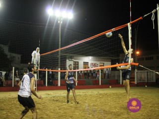 
<a style='margin-left: 5px;' class='btn btn-xs btn-social btn-facebook' href='https://www.facebook.com/sharer/sharer.php?u=https://www.boladovale.com.br/imgs/800-800-90/conteudo/fotos/1386/img9919.jpg' rel='popup' data-width='500' data-height='400'><i class='fa fa-facebook'></i>Compartilhar <span class='hidden-xs'>no Facebook</span>
</a> 
<a class='btn btn-default btn-xs' target='_blank' href='imgs/800-800-90/conteudo/fotos/1386/img9919.jpg'>
<span class='glyphicon glyphicon-cloud-download'></span> Salvar
</a> 
<span></span>