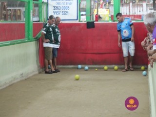 
<a style='margin-left: 5px;' class='btn btn-xs btn-social btn-facebook' href='https://www.facebook.com/sharer/sharer.php?u=https://www.boladovale.com.br/imgs/800-800-90/conteudo/fotos/1387/img9791.jpg' rel='popup' data-width='500' data-height='400'><i class='fa fa-facebook'></i>Compartilhar <span class='hidden-xs'>no Facebook</span>
</a> 
<a class='btn btn-default btn-xs' target='_blank' href='imgs/800-800-90/conteudo/fotos/1387/img9791.jpg'>
<span class='glyphicon glyphicon-cloud-download'></span> Salvar
</a> 
<span></span>