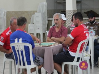 
<a style='margin-left: 5px;' class='btn btn-xs btn-social btn-facebook' href='https://www.facebook.com/sharer/sharer.php?u=https://www.boladovale.com.br/imgs/800-800-90/conteudo/fotos/1388/img9800.jpg' rel='popup' data-width='500' data-height='400'><i class='fa fa-facebook'></i>Compartilhar <span class='hidden-xs'>no Facebook</span>
</a> 
<a class='btn btn-default btn-xs' target='_blank' href='imgs/800-800-90/conteudo/fotos/1388/img9800.jpg'>
<span class='glyphicon glyphicon-cloud-download'></span> Salvar
</a> 
<span></span>