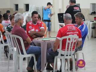 
<a style='margin-left: 5px;' class='btn btn-xs btn-social btn-facebook' href='https://www.facebook.com/sharer/sharer.php?u=https://www.boladovale.com.br/imgs/800-800-90/conteudo/fotos/1388/img9823.jpg' rel='popup' data-width='500' data-height='400'><i class='fa fa-facebook'></i>Compartilhar <span class='hidden-xs'>no Facebook</span>
</a> 
<a class='btn btn-default btn-xs' target='_blank' href='imgs/800-800-90/conteudo/fotos/1388/img9823.jpg'>
<span class='glyphicon glyphicon-cloud-download'></span> Salvar
</a> 
<span></span>