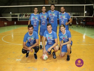 
<a style='margin-left: 5px;' class='btn btn-xs btn-social btn-facebook' href='https://www.facebook.com/sharer/sharer.php?u=https://www.boladovale.com.br/imgs/800-800-90/conteudo/fotos/1389/img0115.jpg' rel='popup' data-width='500' data-height='400'><i class='fa fa-facebook'></i>Compartilhar <span class='hidden-xs'>no Facebook</span>
</a> 
<a class='btn btn-default btn-xs' target='_blank' href='imgs/800-800-90/conteudo/fotos/1389/img0115.jpg'>
<span class='glyphicon glyphicon-cloud-download'></span> Salvar
</a> 
<span></span>