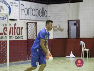 
<a style='margin-left: 5px;' class='btn btn-xs btn-social btn-facebook' href='https://www.facebook.com/sharer/sharer.php?u=https://www.boladovale.com.br/imgs/800-800-90/conteudo/fotos/1389/img0215.jpg' rel='popup' data-width='500' data-height='400'><i class='fa fa-facebook'></i>Compartilhar <span class='hidden-xs'>no Facebook</span>
</a> 
<a class='btn btn-default btn-xs' target='_blank' href='imgs/800-800-90/conteudo/fotos/1389/img0215.jpg'>
<span class='glyphicon glyphicon-cloud-download'></span> Salvar
</a> 
<span></span>