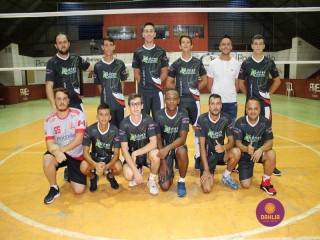 
<a style='margin-left: 5px;' class='btn btn-xs btn-social btn-facebook' href='https://www.facebook.com/sharer/sharer.php?u=https://www.boladovale.com.br/imgs/800-800-90/conteudo/fotos/1389/img9932.jpg' rel='popup' data-width='500' data-height='400'><i class='fa fa-facebook'></i>Compartilhar <span class='hidden-xs'>no Facebook</span>
</a> 
<a class='btn btn-default btn-xs' target='_blank' href='imgs/800-800-90/conteudo/fotos/1389/img9932.jpg'>
<span class='glyphicon glyphicon-cloud-download'></span> Salvar
</a> 
<span></span>