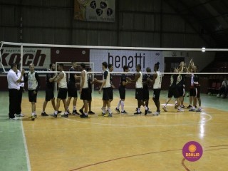 
<a style='margin-left: 5px;' class='btn btn-xs btn-social btn-facebook' href='https://www.facebook.com/sharer/sharer.php?u=https://www.boladovale.com.br/imgs/800-800-90/conteudo/fotos/1389/img9936.jpg' rel='popup' data-width='500' data-height='400'><i class='fa fa-facebook'></i>Compartilhar <span class='hidden-xs'>no Facebook</span>
</a> 
<a class='btn btn-default btn-xs' target='_blank' href='imgs/800-800-90/conteudo/fotos/1389/img9936.jpg'>
<span class='glyphicon glyphicon-cloud-download'></span> Salvar
</a> 
<span></span>