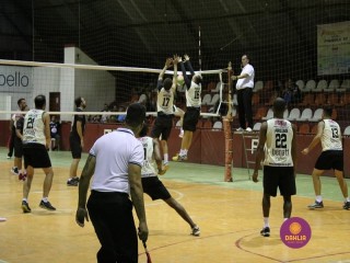 
<a style='margin-left: 5px;' class='btn btn-xs btn-social btn-facebook' href='https://www.facebook.com/sharer/sharer.php?u=https://www.boladovale.com.br/imgs/800-800-90/conteudo/fotos/1389/img9964.jpg' rel='popup' data-width='500' data-height='400'><i class='fa fa-facebook'></i>Compartilhar <span class='hidden-xs'>no Facebook</span>
</a> 
<a class='btn btn-default btn-xs' target='_blank' href='imgs/800-800-90/conteudo/fotos/1389/img9964.jpg'>
<span class='glyphicon glyphicon-cloud-download'></span> Salvar
</a> 
<span></span>