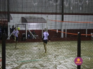 
<a style='margin-left: 5px;' class='btn btn-xs btn-social btn-facebook' href='https://www.facebook.com/sharer/sharer.php?u=https://www.boladovale.com.br/imgs/800-800-90/conteudo/fotos/1390/img0027.jpg' rel='popup' data-width='500' data-height='400'><i class='fa fa-facebook'></i>Compartilhar <span class='hidden-xs'>no Facebook</span>
</a> 
<a class='btn btn-default btn-xs' target='_blank' href='imgs/800-800-90/conteudo/fotos/1390/img0027.jpg'>
<span class='glyphicon glyphicon-cloud-download'></span> Salvar
</a> 
<span></span>