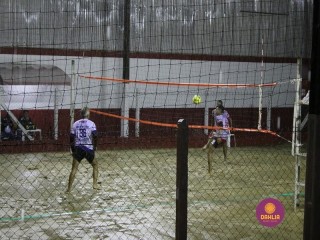 
<a style='margin-left: 5px;' class='btn btn-xs btn-social btn-facebook' href='https://www.facebook.com/sharer/sharer.php?u=https://www.boladovale.com.br/imgs/800-800-90/conteudo/fotos/1390/img0028.jpg' rel='popup' data-width='500' data-height='400'><i class='fa fa-facebook'></i>Compartilhar <span class='hidden-xs'>no Facebook</span>
</a> 
<a class='btn btn-default btn-xs' target='_blank' href='imgs/800-800-90/conteudo/fotos/1390/img0028.jpg'>
<span class='glyphicon glyphicon-cloud-download'></span> Salvar
</a> 
<span></span>