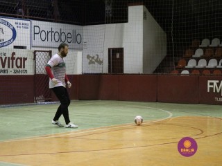 
<a style='margin-left: 5px;' class='btn btn-xs btn-social btn-facebook' href='https://www.facebook.com/sharer/sharer.php?u=https://www.boladovale.com.br/imgs/800-800-90/conteudo/fotos/1391/img0258.jpg' rel='popup' data-width='500' data-height='400'><i class='fa fa-facebook'></i>Compartilhar <span class='hidden-xs'>no Facebook</span>
</a> 
<a class='btn btn-default btn-xs' target='_blank' href='imgs/800-800-90/conteudo/fotos/1391/img0258.jpg'>
<span class='glyphicon glyphicon-cloud-download'></span> Salvar
</a> 
<span></span>