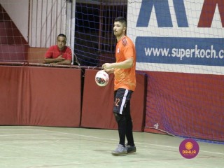 
<a style='margin-left: 5px;' class='btn btn-xs btn-social btn-facebook' href='https://www.facebook.com/sharer/sharer.php?u=https://www.boladovale.com.br/imgs/800-800-90/conteudo/fotos/1391/img0304.jpg' rel='popup' data-width='500' data-height='400'><i class='fa fa-facebook'></i>Compartilhar <span class='hidden-xs'>no Facebook</span>
</a> 
<a class='btn btn-default btn-xs' target='_blank' href='imgs/800-800-90/conteudo/fotos/1391/img0304.jpg'>
<span class='glyphicon glyphicon-cloud-download'></span> Salvar
</a> 
<span></span>