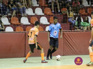 
<a style='margin-left: 5px;' class='btn btn-xs btn-social btn-facebook' href='https://www.facebook.com/sharer/sharer.php?u=https://www.boladovale.com.br/imgs/800-800-90/conteudo/fotos/1391/img0343.jpg' rel='popup' data-width='500' data-height='400'><i class='fa fa-facebook'></i>Compartilhar <span class='hidden-xs'>no Facebook</span>
</a> 
<a class='btn btn-default btn-xs' target='_blank' href='imgs/800-800-90/conteudo/fotos/1391/img0343.jpg'>
<span class='glyphicon glyphicon-cloud-download'></span> Salvar
</a> 
<span></span>