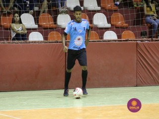 
<a style='margin-left: 5px;' class='btn btn-xs btn-social btn-facebook' href='https://www.facebook.com/sharer/sharer.php?u=https://www.boladovale.com.br/imgs/800-800-90/conteudo/fotos/1391/img0350.jpg' rel='popup' data-width='500' data-height='400'><i class='fa fa-facebook'></i>Compartilhar <span class='hidden-xs'>no Facebook</span>
</a> 
<a class='btn btn-default btn-xs' target='_blank' href='imgs/800-800-90/conteudo/fotos/1391/img0350.jpg'>
<span class='glyphicon glyphicon-cloud-download'></span> Salvar
</a> 
<span></span>