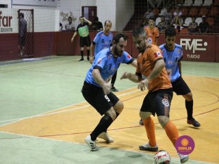 
<a style='margin-left: 5px;' class='btn btn-xs btn-social btn-facebook' href='https://www.facebook.com/sharer/sharer.php?u=https://www.boladovale.com.br/imgs/800-800-90/conteudo/fotos/1391/img0382.jpg' rel='popup' data-width='500' data-height='400'><i class='fa fa-facebook'></i>Compartilhar <span class='hidden-xs'>no Facebook</span>
</a> 
<a class='btn btn-default btn-xs' target='_blank' href='imgs/800-800-90/conteudo/fotos/1391/img0382.jpg'>
<span class='glyphicon glyphicon-cloud-download'></span> Salvar
</a> 
<span></span>