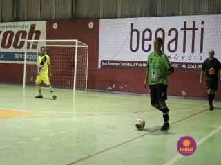 
<a style='margin-left: 5px;' class='btn btn-xs btn-social btn-facebook' href='https://www.facebook.com/sharer/sharer.php?u=https://www.boladovale.com.br/imgs/800-800-90/conteudo/fotos/1391/img0423.jpg' rel='popup' data-width='500' data-height='400'><i class='fa fa-facebook'></i>Compartilhar <span class='hidden-xs'>no Facebook</span>
</a> 
<a class='btn btn-default btn-xs' target='_blank' href='imgs/800-800-90/conteudo/fotos/1391/img0423.jpg'>
<span class='glyphicon glyphicon-cloud-download'></span> Salvar
</a> 
<span></span>