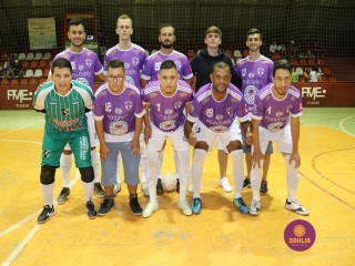 
<a style='margin-left: 5px;' class='btn btn-xs btn-social btn-facebook' href='https://www.facebook.com/sharer/sharer.php?u=https://www.boladovale.com.br/imgs/800-800-90/conteudo/fotos/1391/img0454.jpg' rel='popup' data-width='500' data-height='400'><i class='fa fa-facebook'></i>Compartilhar <span class='hidden-xs'>no Facebook</span>
</a> 
<a class='btn btn-default btn-xs' target='_blank' href='imgs/800-800-90/conteudo/fotos/1391/img0454.jpg'>
<span class='glyphicon glyphicon-cloud-download'></span> Salvar
</a> 
<span></span>