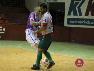 
<a style='margin-left: 5px;' class='btn btn-xs btn-social btn-facebook' href='https://www.facebook.com/sharer/sharer.php?u=https://www.boladovale.com.br/imgs/800-800-90/conteudo/fotos/1391/img0477.jpg' rel='popup' data-width='500' data-height='400'><i class='fa fa-facebook'></i>Compartilhar <span class='hidden-xs'>no Facebook</span>
</a> 
<a class='btn btn-default btn-xs' target='_blank' href='imgs/800-800-90/conteudo/fotos/1391/img0477.jpg'>
<span class='glyphicon glyphicon-cloud-download'></span> Salvar
</a> 
<span></span>