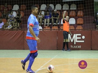 
<a style='margin-left: 5px;' class='btn btn-xs btn-social btn-facebook' href='https://www.facebook.com/sharer/sharer.php?u=https://www.boladovale.com.br/imgs/800-800-90/conteudo/fotos/1391/img0488.jpg' rel='popup' data-width='500' data-height='400'><i class='fa fa-facebook'></i>Compartilhar <span class='hidden-xs'>no Facebook</span>
</a> 
<a class='btn btn-default btn-xs' target='_blank' href='imgs/800-800-90/conteudo/fotos/1391/img0488.jpg'>
<span class='glyphicon glyphicon-cloud-download'></span> Salvar
</a> 
<span></span>