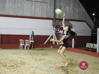 
<a style='margin-left: 5px;' class='btn btn-xs btn-social btn-facebook' href='https://www.facebook.com/sharer/sharer.php?u=https://www.boladovale.com.br/imgs/800-800-90/conteudo/fotos/1392/img0279.jpg' rel='popup' data-width='500' data-height='400'><i class='fa fa-facebook'></i>Compartilhar <span class='hidden-xs'>no Facebook</span>
</a> 
<a class='btn btn-default btn-xs' target='_blank' href='imgs/800-800-90/conteudo/fotos/1392/img0279.jpg'>
<span class='glyphicon glyphicon-cloud-download'></span> Salvar
</a> 
<span></span>