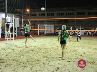 
<a style='margin-left: 5px;' class='btn btn-xs btn-social btn-facebook' href='https://www.facebook.com/sharer/sharer.php?u=https://www.boladovale.com.br/imgs/800-800-90/conteudo/fotos/1392/img5201.jpg' rel='popup' data-width='500' data-height='400'><i class='fa fa-facebook'></i>Compartilhar <span class='hidden-xs'>no Facebook</span>
</a> 
<a class='btn btn-default btn-xs' target='_blank' href='imgs/800-800-90/conteudo/fotos/1392/img5201.jpg'>
<span class='glyphicon glyphicon-cloud-download'></span> Salvar
</a> 
<span></span>