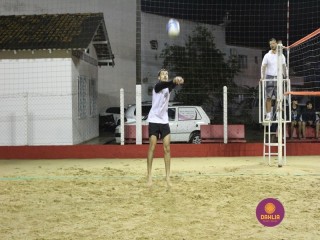 
<a style='margin-left: 5px;' class='btn btn-xs btn-social btn-facebook' href='https://www.facebook.com/sharer/sharer.php?u=https://www.boladovale.com.br/imgs/800-800-90/conteudo/fotos/1392/img5266.jpg' rel='popup' data-width='500' data-height='400'><i class='fa fa-facebook'></i>Compartilhar <span class='hidden-xs'>no Facebook</span>
</a> 
<a class='btn btn-default btn-xs' target='_blank' href='imgs/800-800-90/conteudo/fotos/1392/img5266.jpg'>
<span class='glyphicon glyphicon-cloud-download'></span> Salvar
</a> 
<span></span>