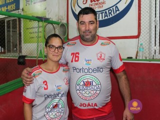 
<a style='margin-left: 5px;' class='btn btn-xs btn-social btn-facebook' href='https://www.facebook.com/sharer/sharer.php?u=https://www.boladovale.com.br/imgs/800-800-90/conteudo/fotos/1393/img5176.jpg' rel='popup' data-width='500' data-height='400'><i class='fa fa-facebook'></i>Compartilhar <span class='hidden-xs'>no Facebook</span>
</a> 
<a class='btn btn-default btn-xs' target='_blank' href='imgs/800-800-90/conteudo/fotos/1393/img5176.jpg'>
<span class='glyphicon glyphicon-cloud-download'></span> Salvar
</a> 
<span></span>