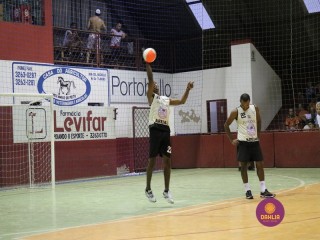 
<a style='margin-left: 5px;' class='btn btn-xs btn-social btn-facebook' href='https://www.facebook.com/sharer/sharer.php?u=https://www.boladovale.com.br/imgs/800-800-90/conteudo/fotos/1395/img0797.jpg' rel='popup' data-width='500' data-height='400'><i class='fa fa-facebook'></i>Compartilhar <span class='hidden-xs'>no Facebook</span>
</a> 
<a class='btn btn-default btn-xs' target='_blank' href='imgs/800-800-90/conteudo/fotos/1395/img0797.jpg'>
<span class='glyphicon glyphicon-cloud-download'></span> Salvar
</a> 
<span></span>