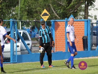 
<a style='margin-left: 5px;' class='btn btn-xs btn-social btn-facebook' href='https://www.facebook.com/sharer/sharer.php?u=https://www.boladovale.com.br/imgs/800-800-90/conteudo/fotos/1397/img0722.jpg' rel='popup' data-width='500' data-height='400'><i class='fa fa-facebook'></i>Compartilhar <span class='hidden-xs'>no Facebook</span>
</a> 
<a class='btn btn-default btn-xs' target='_blank' href='imgs/800-800-90/conteudo/fotos/1397/img0722.jpg'>
<span class='glyphicon glyphicon-cloud-download'></span> Salvar
</a> 
<span></span>